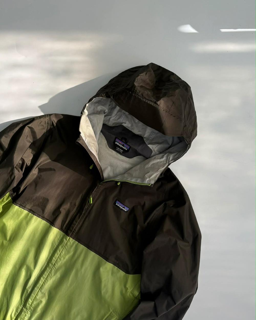[L] Patagonia Torrenshell Windbreaker Jacket 7
