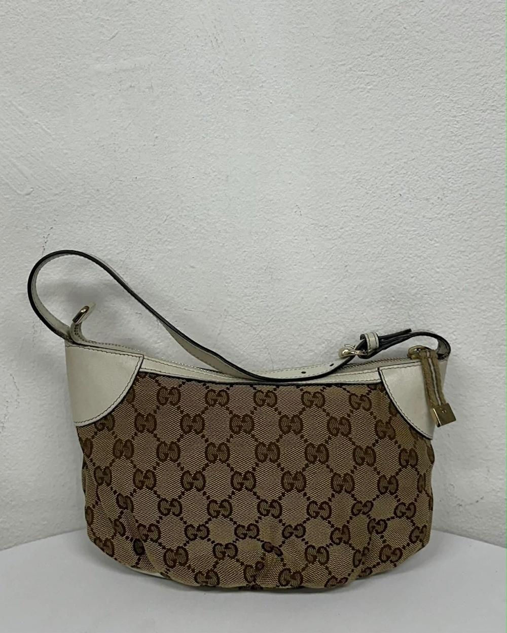 GUCCI GG Canvas Vintage Shoulder Bag 2