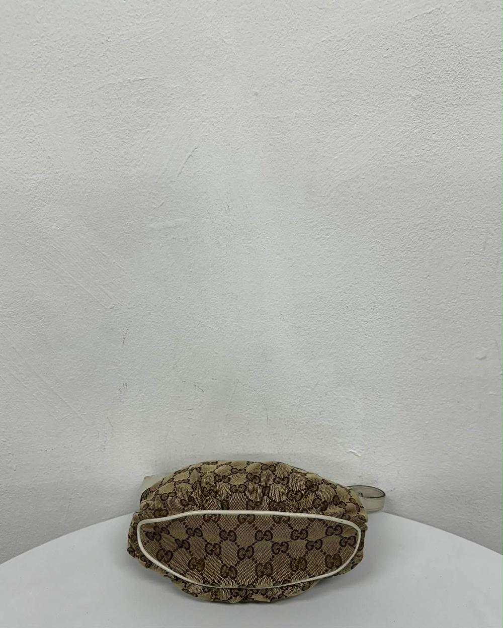 GUCCI GG Canvas Vintage Shoulder Bag 6
