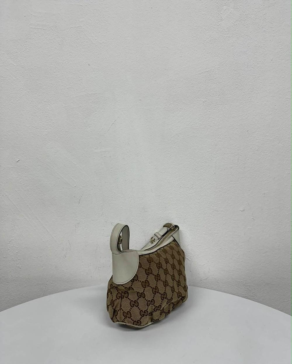 GUCCI GG Canvas Vintage Shoulder Bag 5