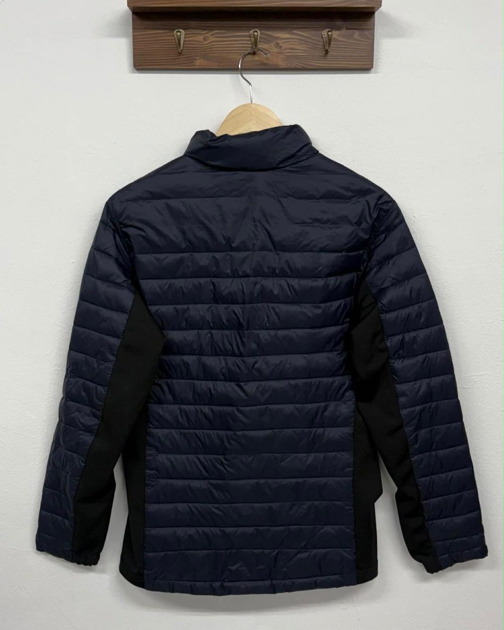 [M] Montbell Navy Lightweight Padded Jacket 3