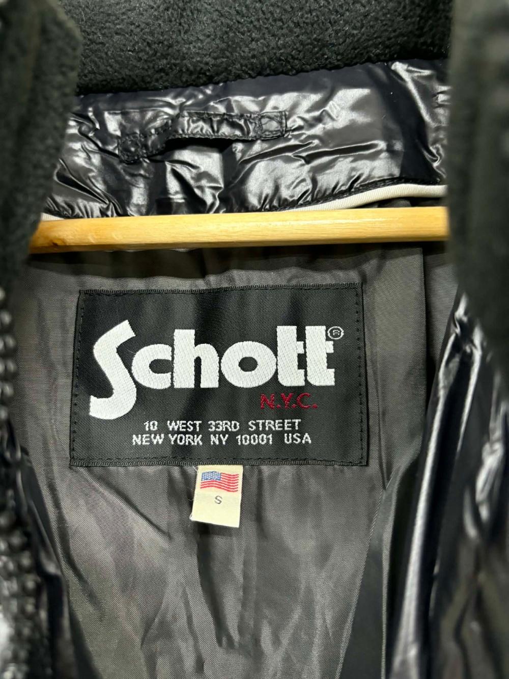 [S] Schott NYC glossy puffer padding 4