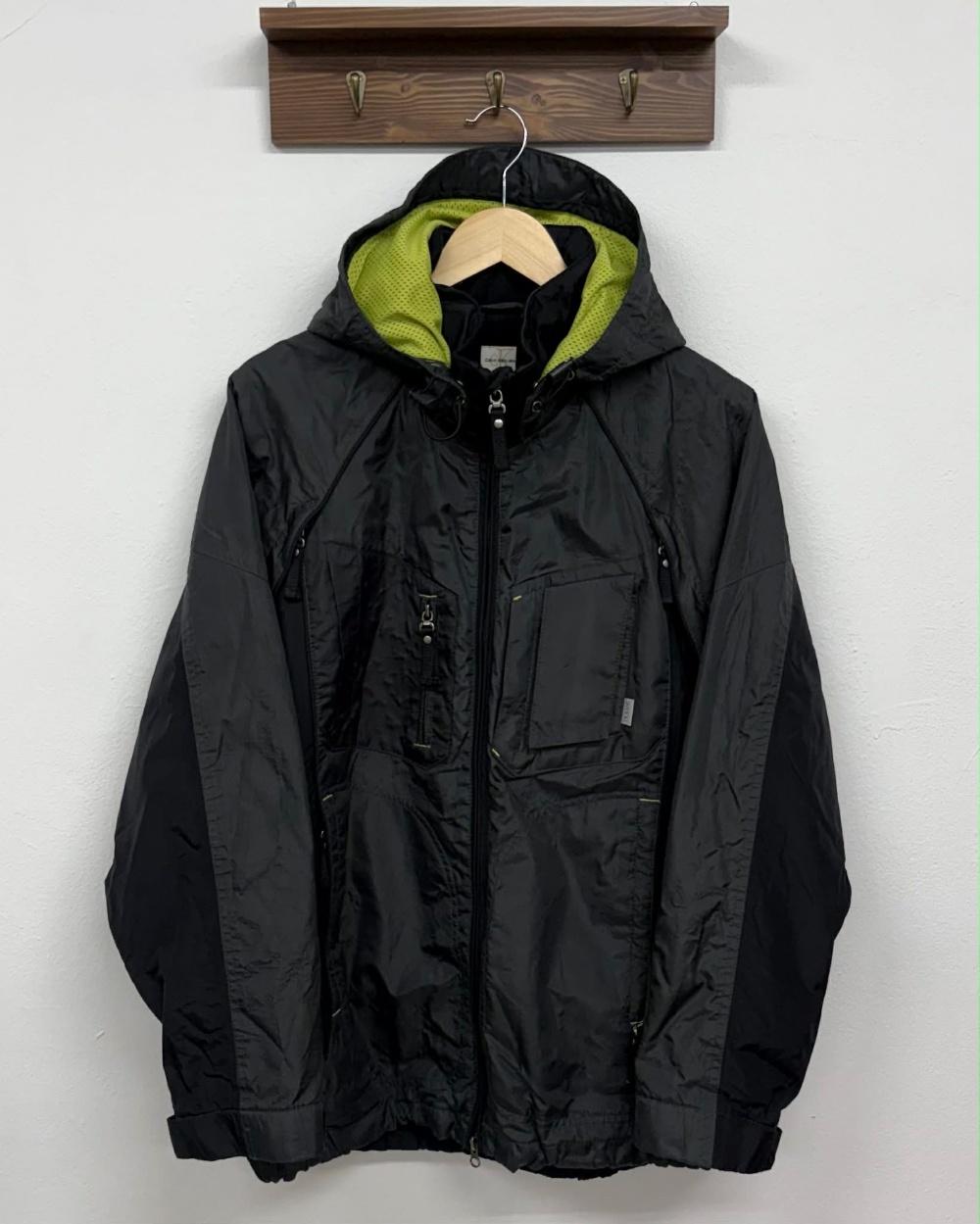 [M] Calvin Klein Jeans Multi-Pocket Windbreaker 2