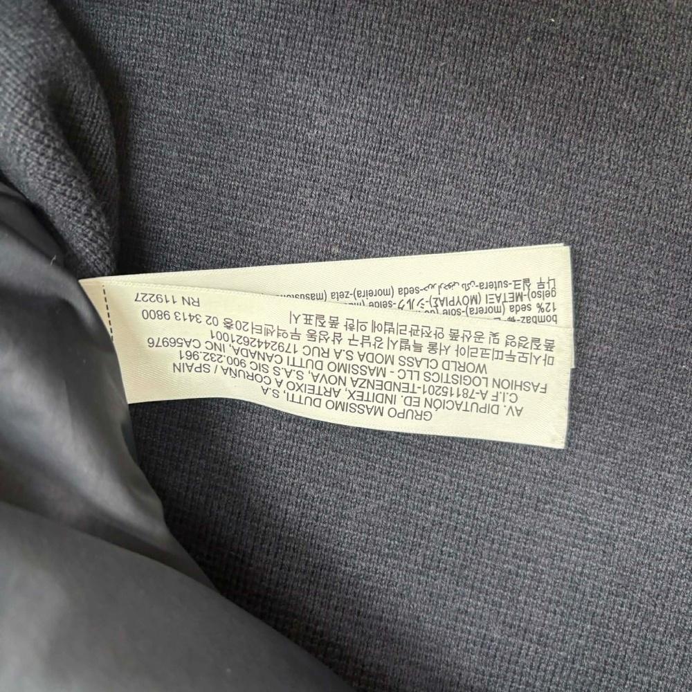 [XL] MassimoDutti Navy Lightweight Knit Padding 4
