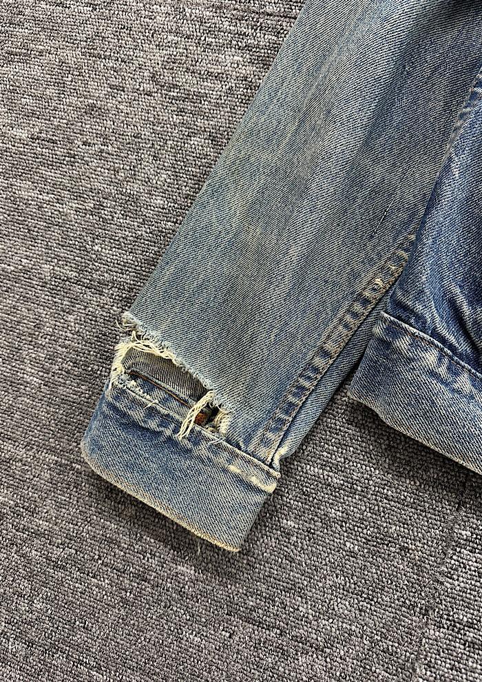 vintage levi's (M) 8