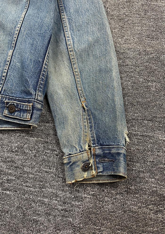 vintage levi's (M) 10
