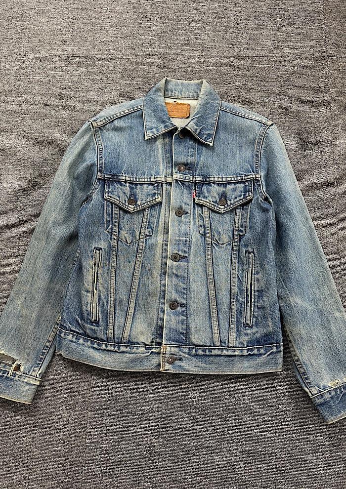 vintage levi's (M) 3