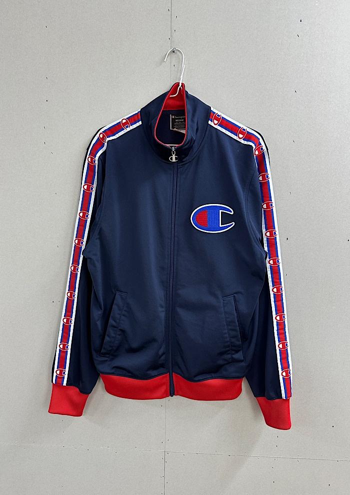 champion (M) 3