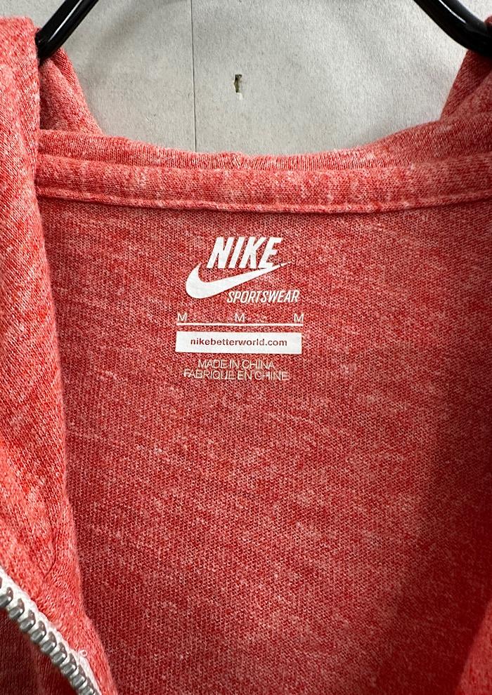 nike (M) 5