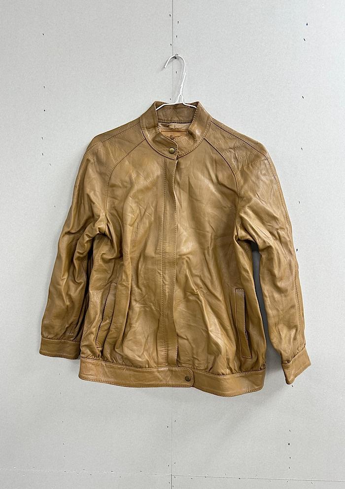 vintage sheepskin jacket (M) 3