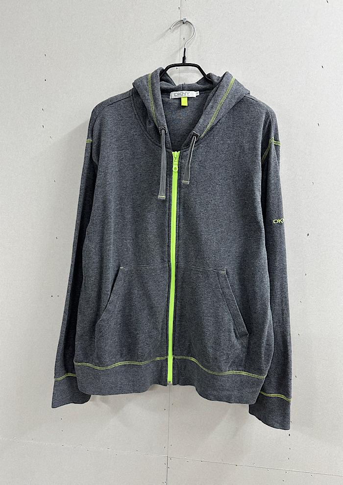 dkny (L) 4