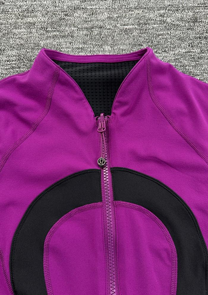 lululemon (S) 6