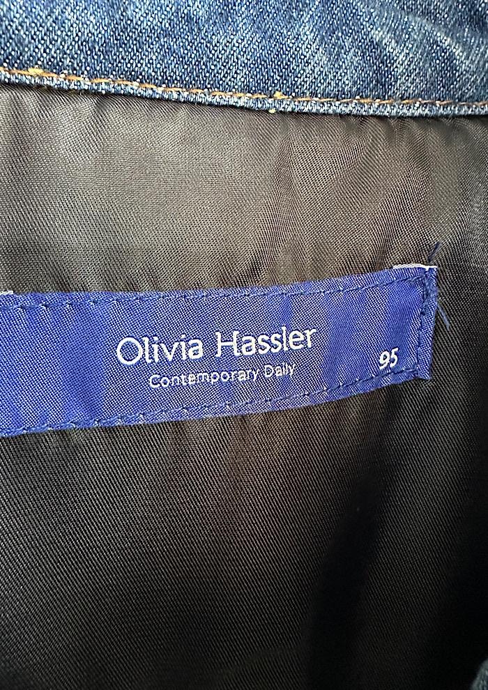 olivia hassler (L) 7
