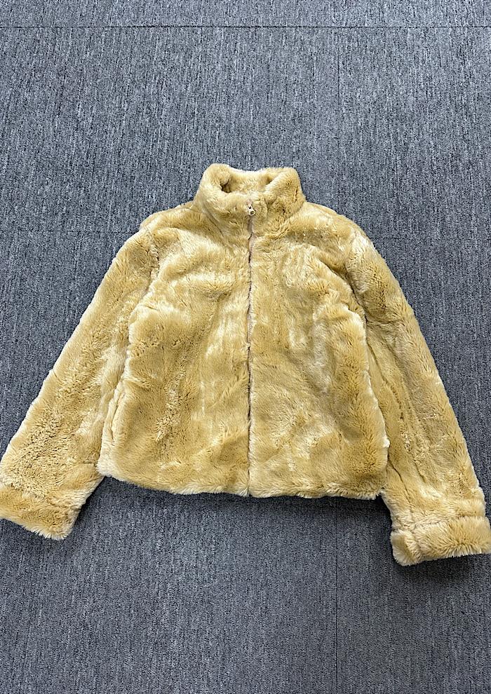gap fur zip-up (M) 2