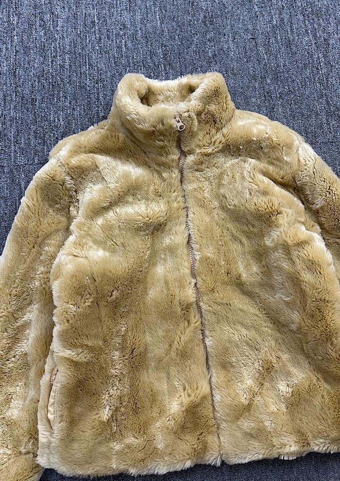 gap fur zip-up (M) 5