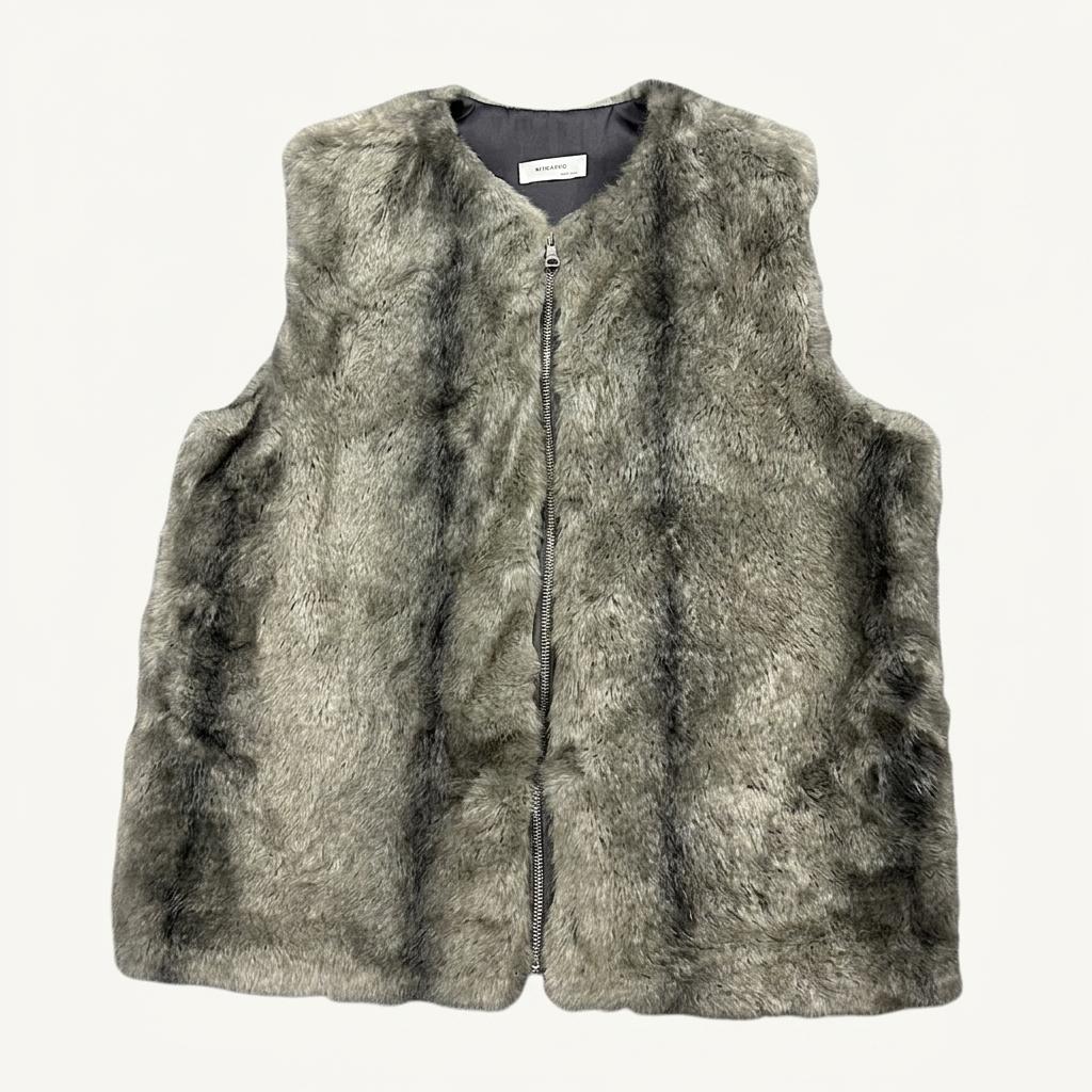 fur vest (M~L) 1