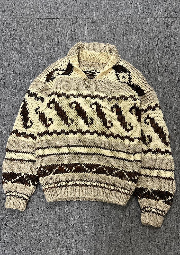 vintage overfit Cowichanknit (L) 2