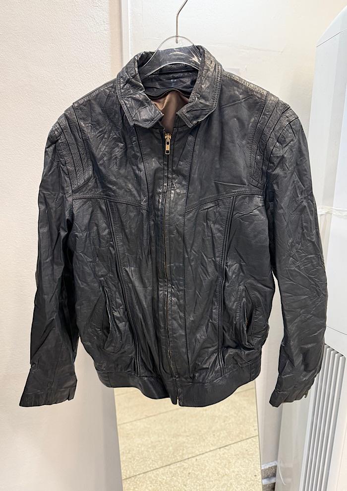 vintage leather jacket 3