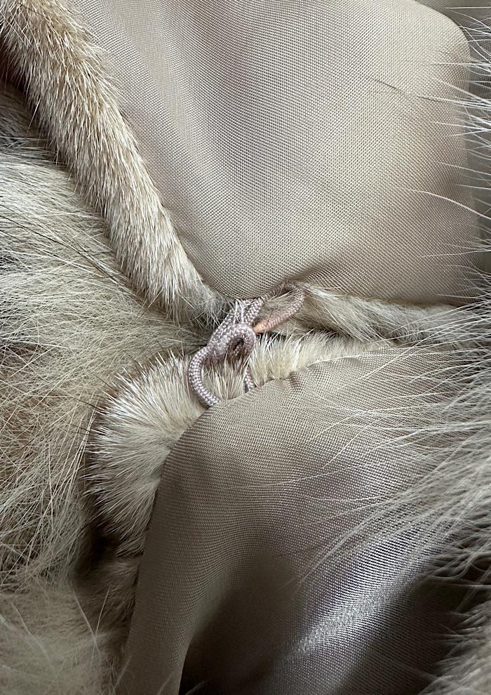 fox fur vest (S) 6