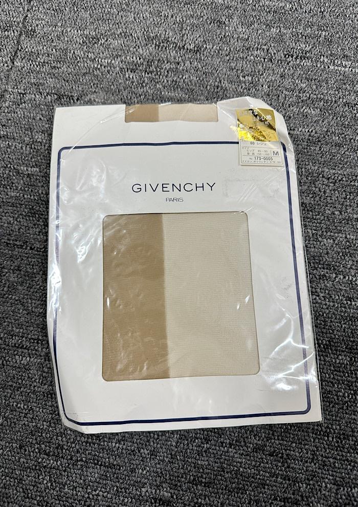 새상품 givenchy 3
