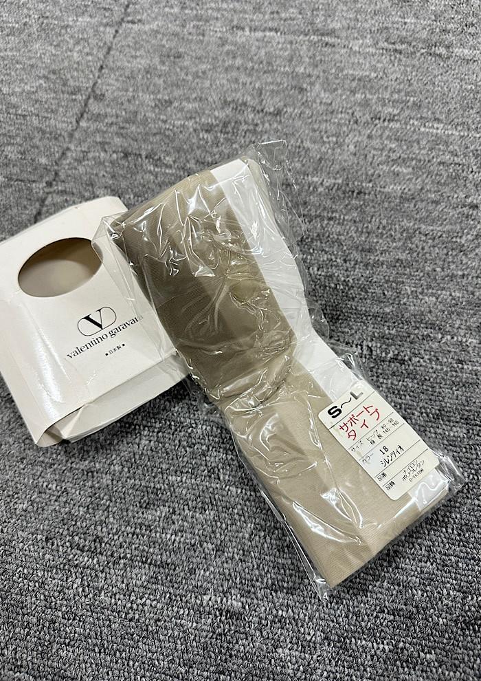 새상품 valentino 3