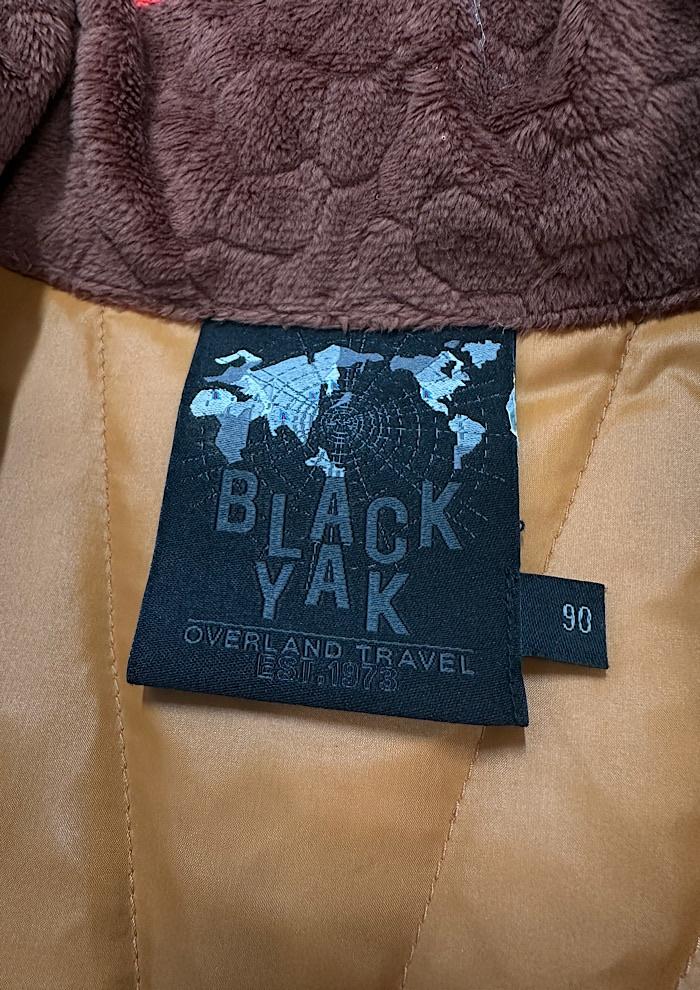 black yak (M) 6