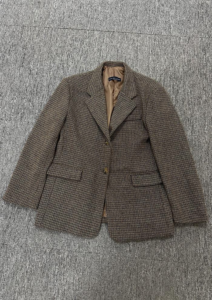 loose fit jacket 2