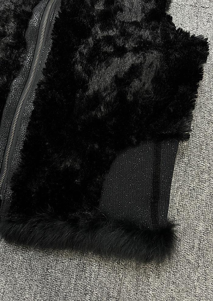 fur vest (M) 5