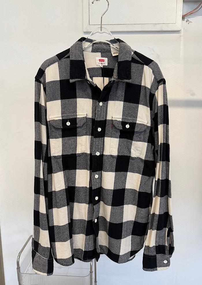 levi's (M) 3