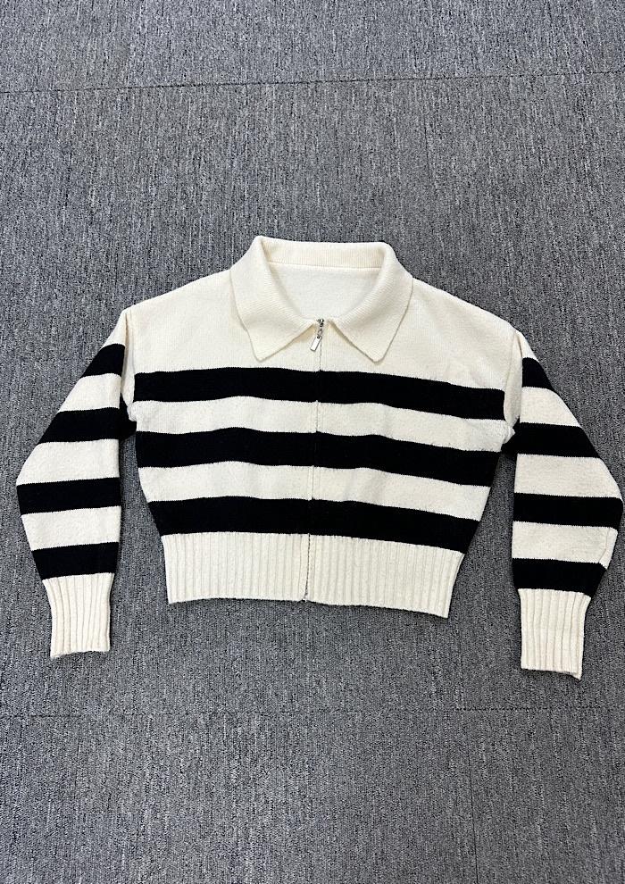 knit zip-up 3