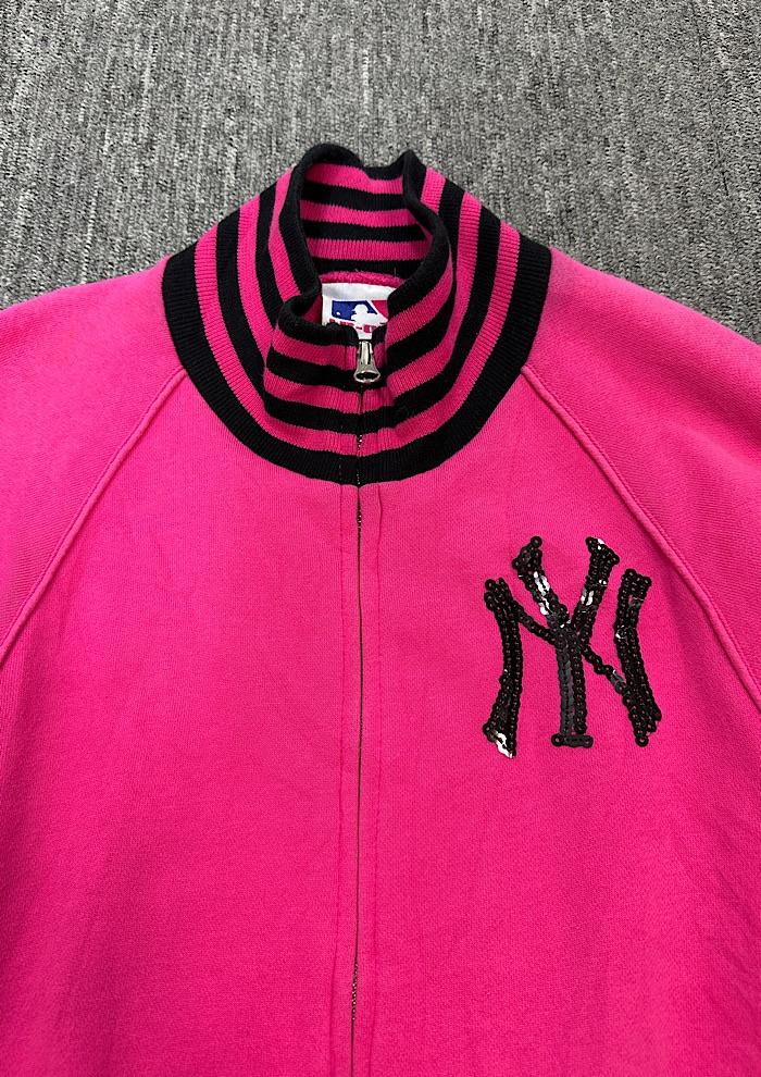 vintage zip-up 5