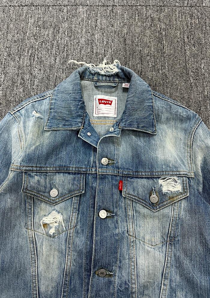 levi's (M) 5