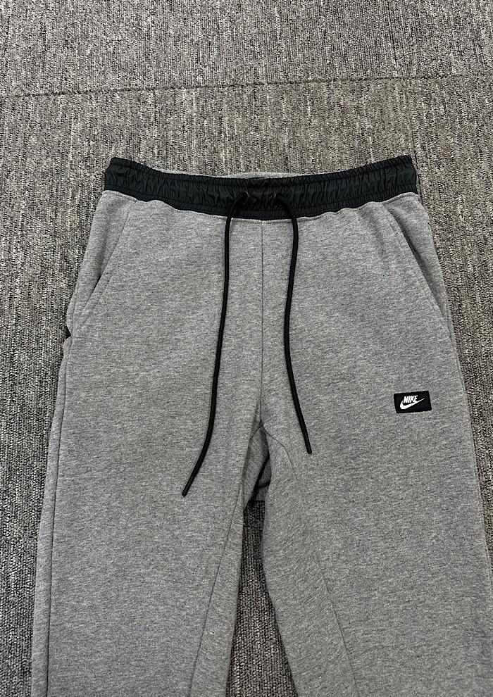 nike (S) 3