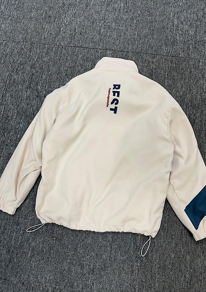 zip-up jacket 4