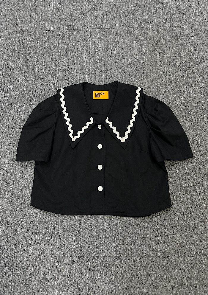 big collar blouse 2