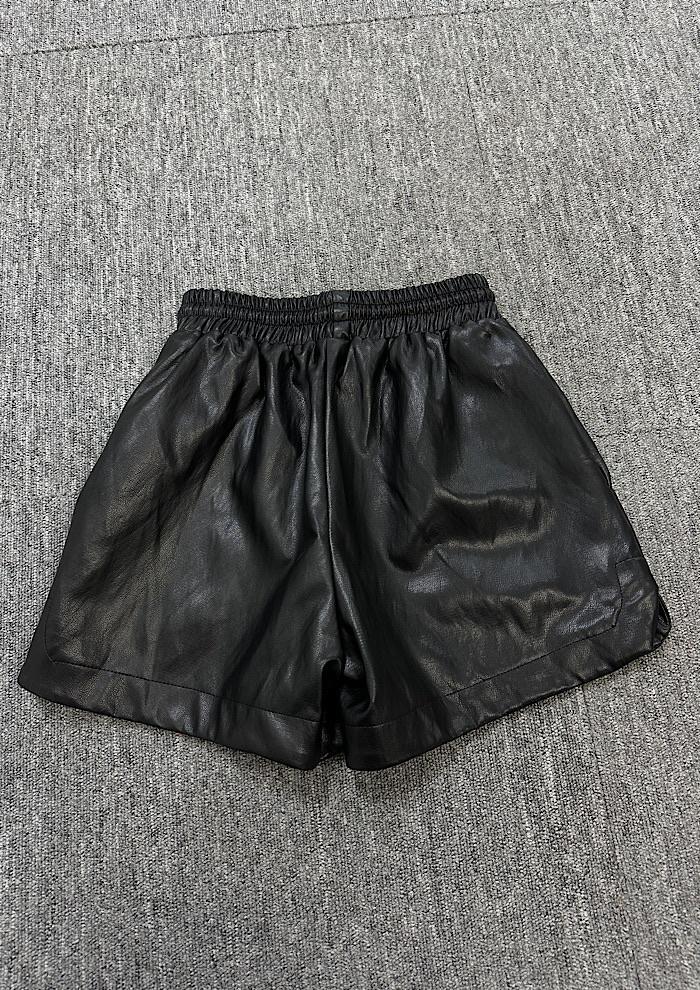fake leather shorts 3