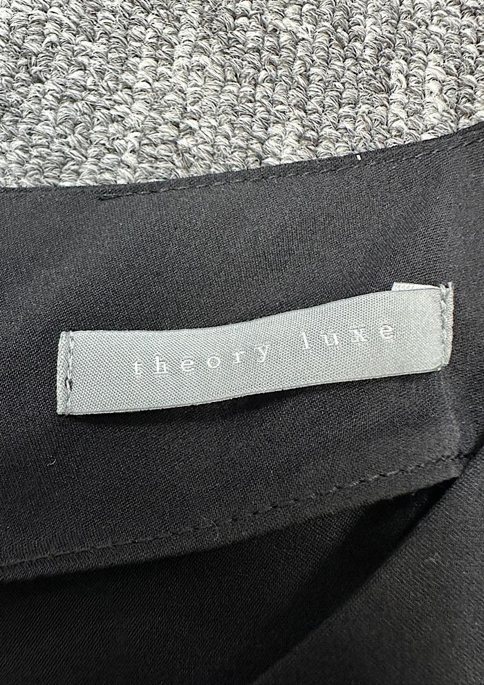 theory silk 100% (M) 4