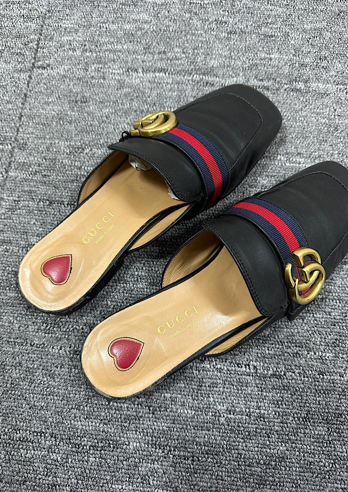 gucci (240) 4