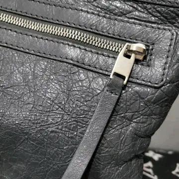 정품 발렌시아가 가죽 모터 클러치백 (그레이색) 8