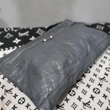 정품 발렌시아가 가죽 모터 클러치백 (그레이색) 6