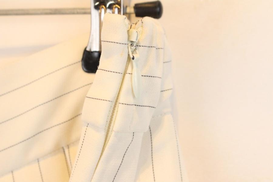 The Vrgiua stitch wide pants 스티치 클래식 와이드 팬츠 5