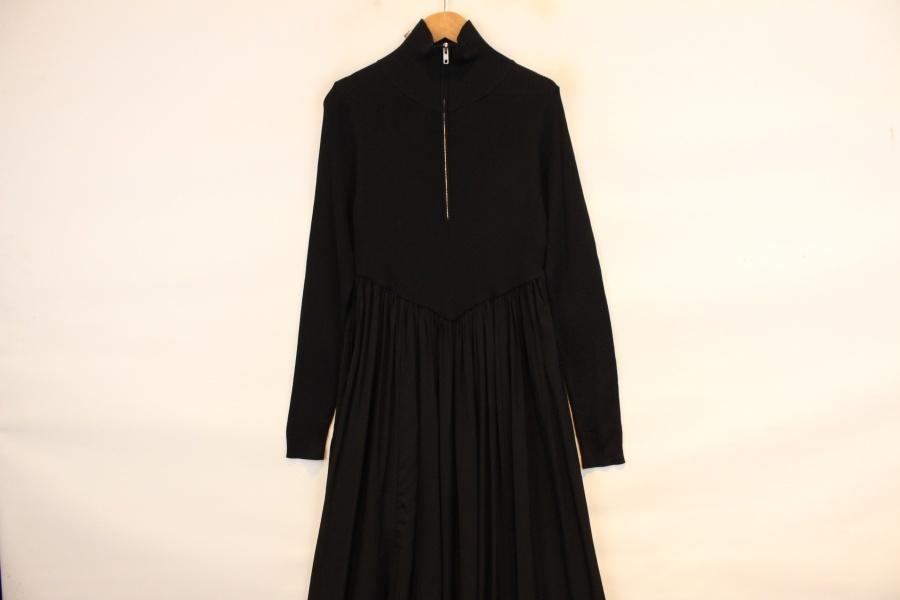 [PLUS OTO.HA] black color zipup Long onepiece 2