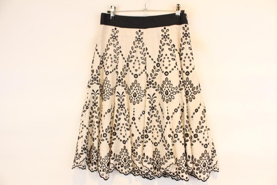 TYCHEZ VINTAGE LINEN 린넨54% 블랙 플라워펀칭 스커트 2