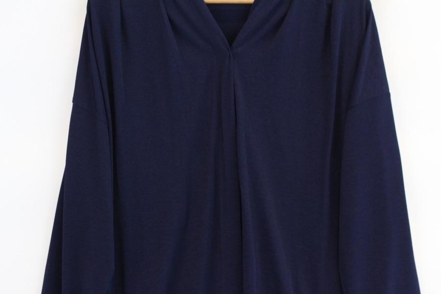 DoCLASSE Indigo hidden button cardigan 4