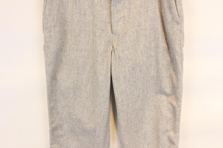 A VONTADE 아본타지 Light gray pants 5