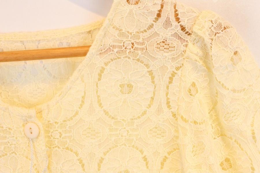 Chico cotton nylon lemon lace button onepiece 9