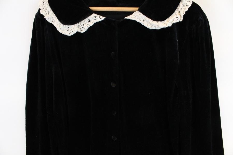 Holly Jelly cotton lace collar black blouse 5