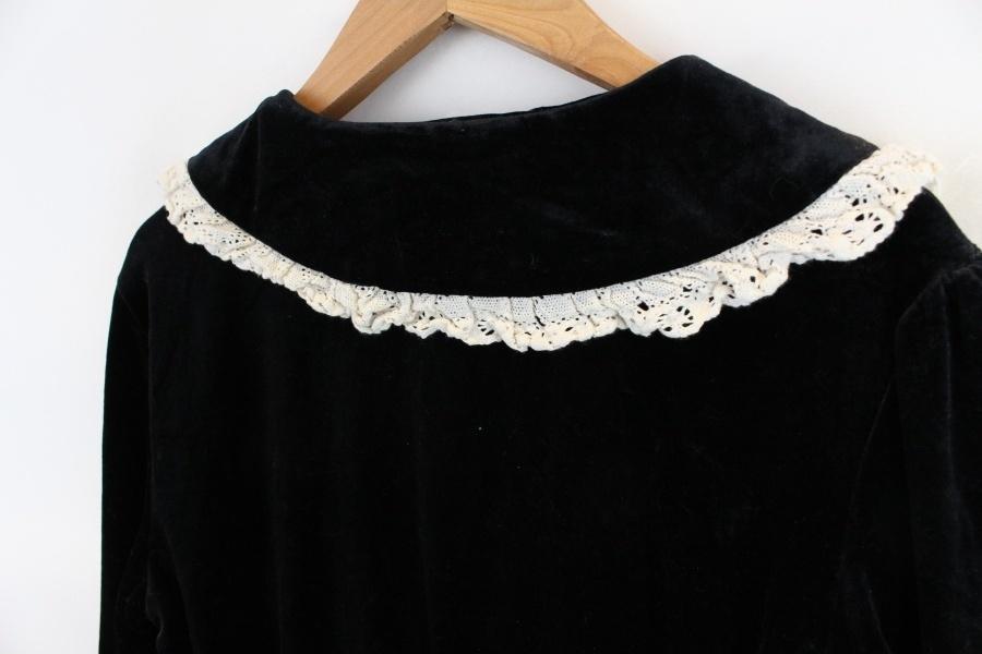Holly Jelly cotton lace collar black blouse 9