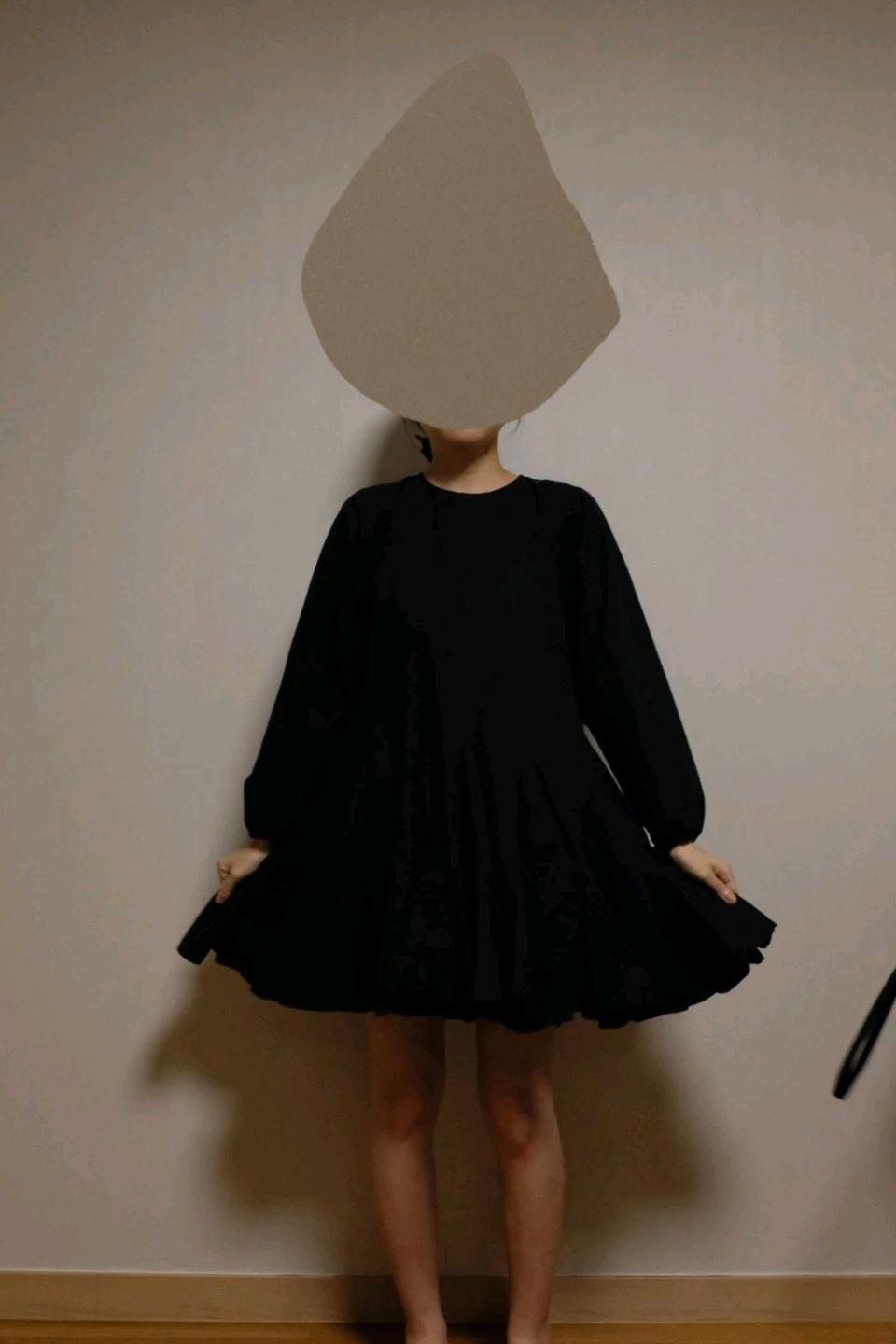 블랙 플레어 롱 슬리브 원피스 3