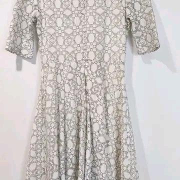 u.ne 아이보리 레이스 반팔 원피스 55사이즈 3